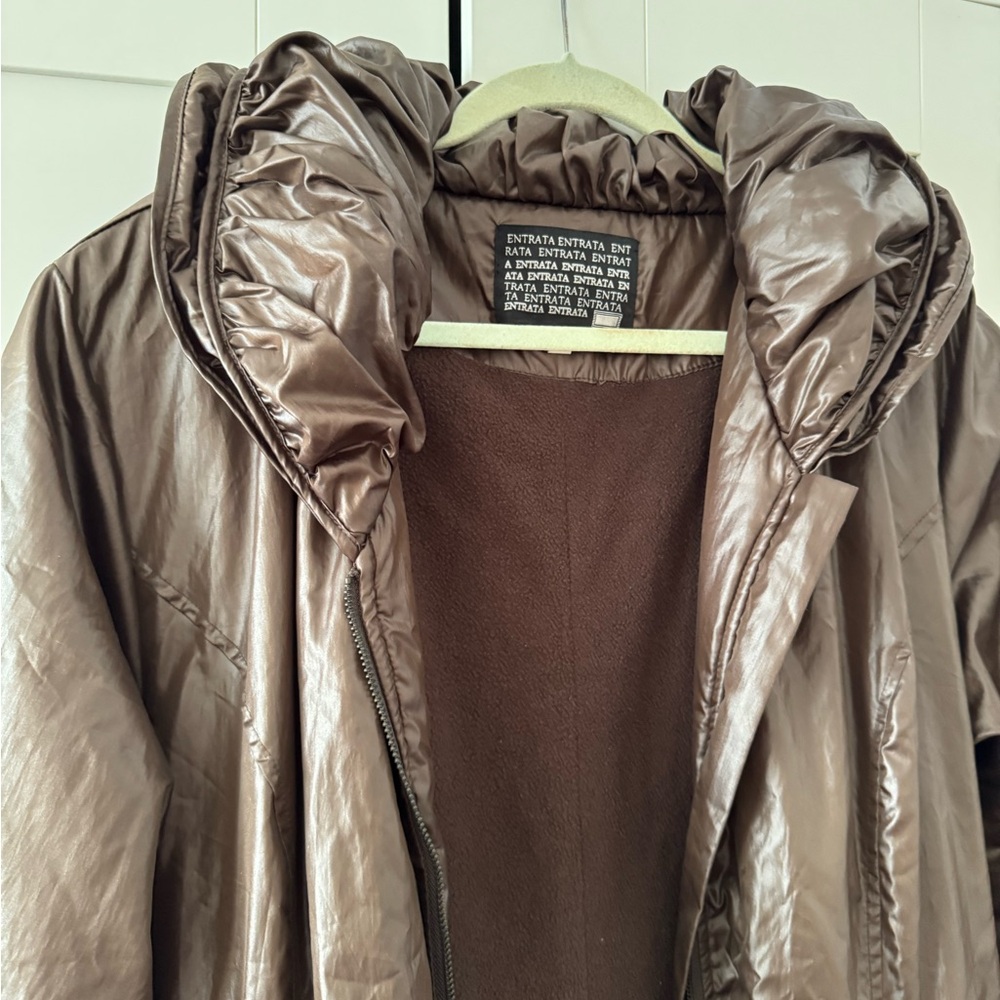 ENTRATA Coat - Picture 11 of 11